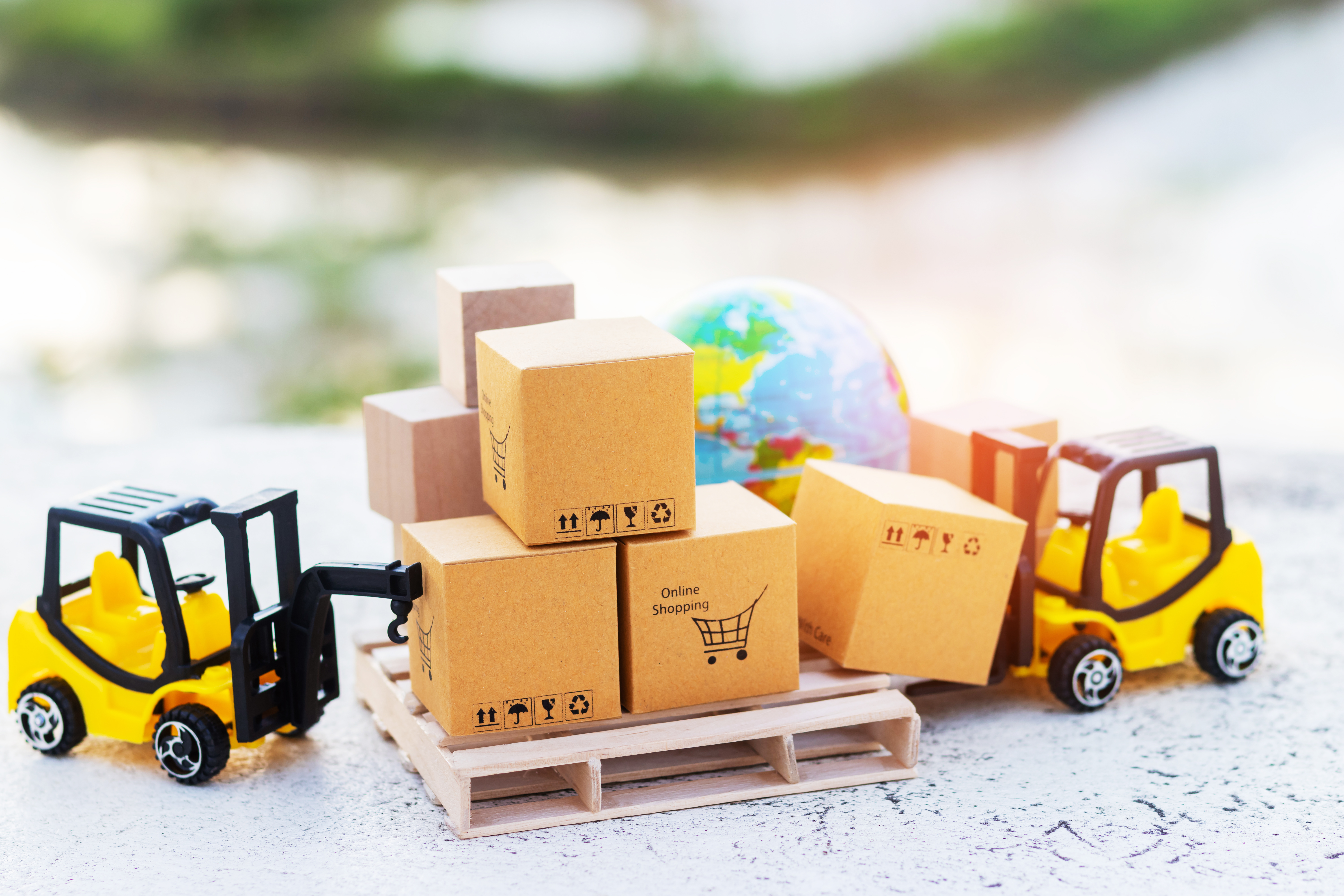 事例付き】物流業のWebサイトに必要な要素を考える | Marcreマークリー